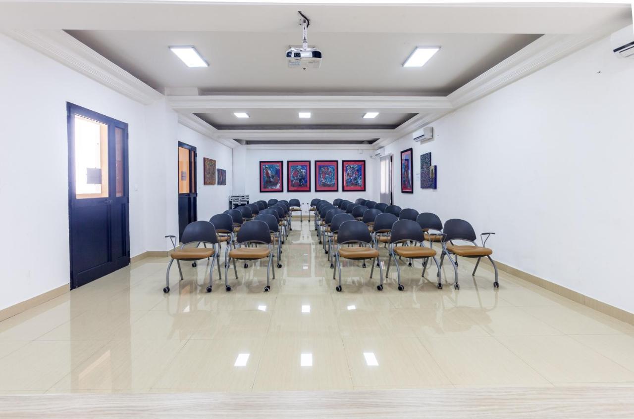 Wakola Hotel Cheikh Anta Ντακάρ Εξωτερικό φωτογραφία