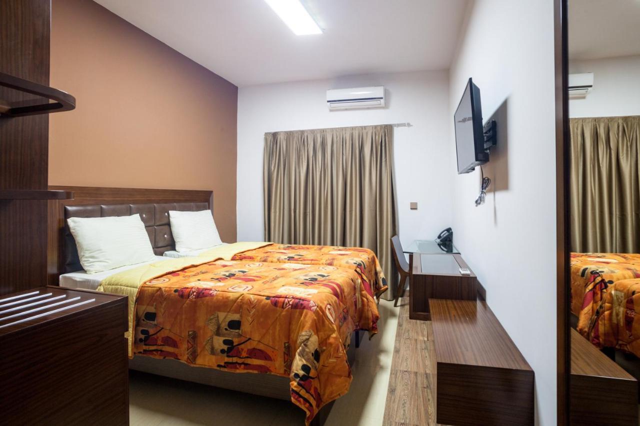 Wakola Hotel Cheikh Anta Ντακάρ Εξωτερικό φωτογραφία
