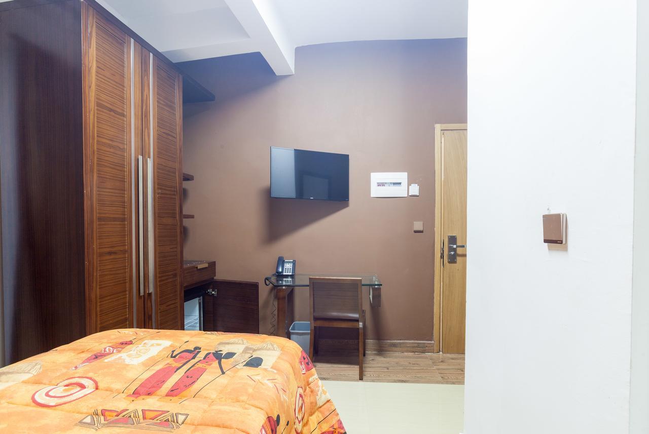 Wakola Hotel Cheikh Anta Ντακάρ Εξωτερικό φωτογραφία