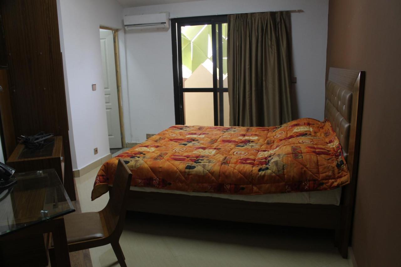 Wakola Hotel Cheikh Anta Ντακάρ Εξωτερικό φωτογραφία